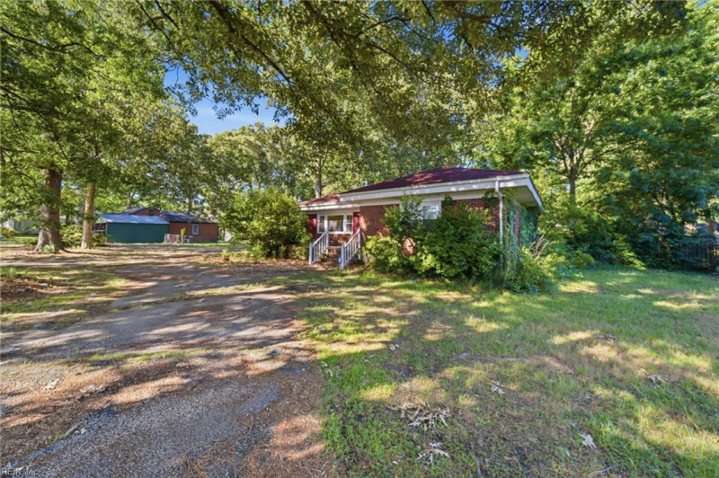 Photo 19 of 23 residential for sale in Virginia Beach virginia