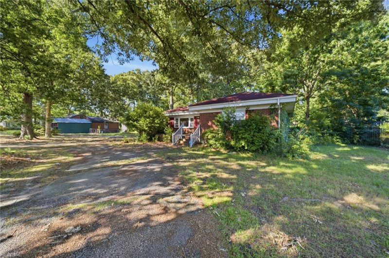 Photo 20 of 23 residential for sale in Virginia Beach virginia