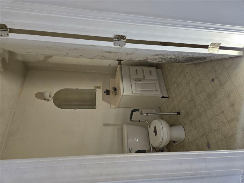 Photo 5 of 10 residential for sale in Southampton County virginia