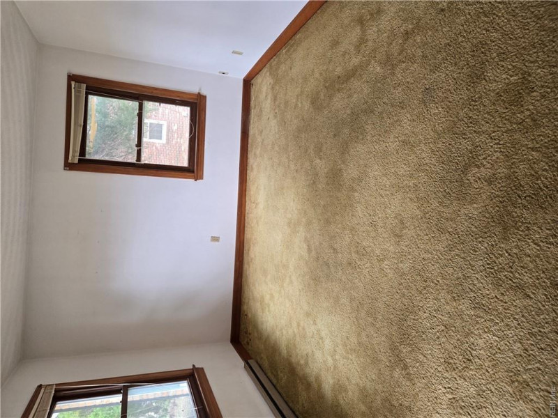 Photo 9 of 10 residential for sale in Southampton County virginia