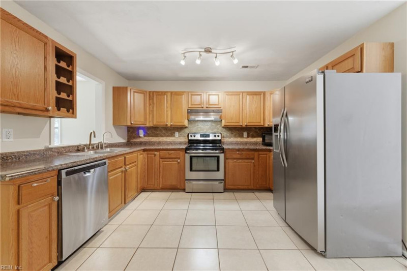 Photo 8 of 22 residential for sale in Norfolk virginia Photo 8 of 22 residential for sale in Norfolk virginia