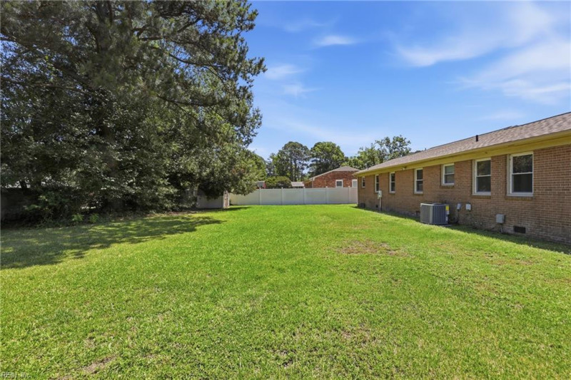 Photo 32 of 34 residential for sale in Portsmouth virginia Photo 32 of 34 residential for sale in Portsmouth virginia