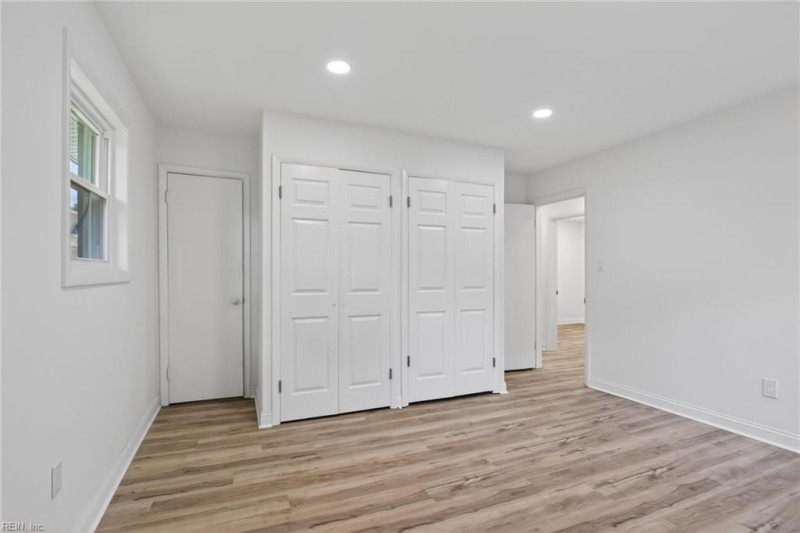 Photo 26 of 34 residential for sale in Virginia Beach virginia