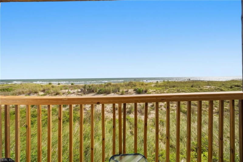 Photo 27 of 35 residential for sale in Norfolk virginia