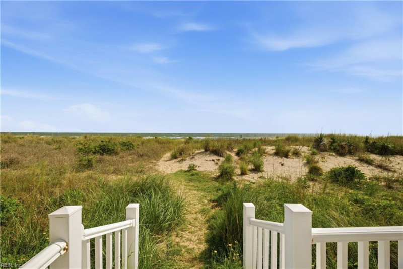 Photo 29 of 35 residential for sale in Norfolk virginia