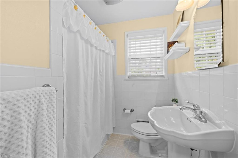 Photo 23 of 44 residential for sale in Virginia Beach virginia Photo 23 of 44 residential for sale in Virginia Beach virginia