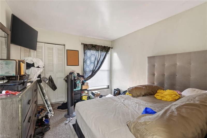 Photo 15 of 19 residential for sale in Norfolk virginia Photo 15 of 19 residential for sale in Norfolk virginia