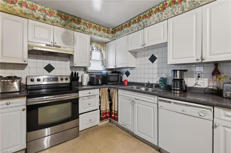 Photo 8 of 19 residential for sale in Norfolk virginia Photo 8 of 19 residential for sale in Norfolk virginia