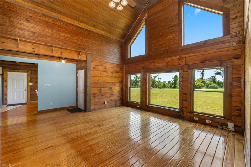 Photo 15 of 44 residential for sale in Currituck County virginia