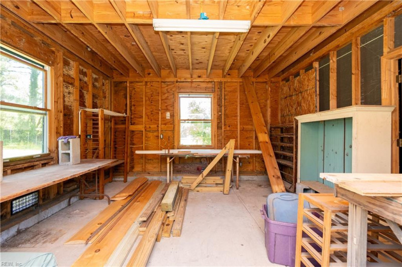Photo 22 of 44 residential for sale in Currituck County virginia