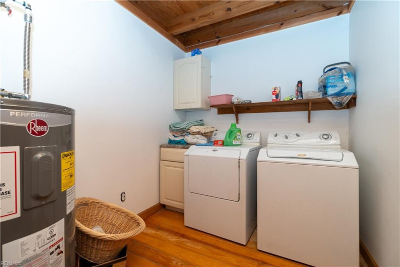 Photo 24 of 44 residential for sale in Currituck County virginia