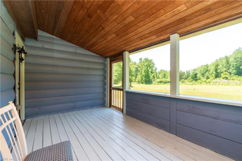 Photo 27 of 44 residential for sale in Currituck County virginia