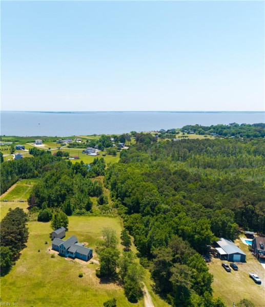 Photo 43 of 44 residential for sale in Currituck County virginia
