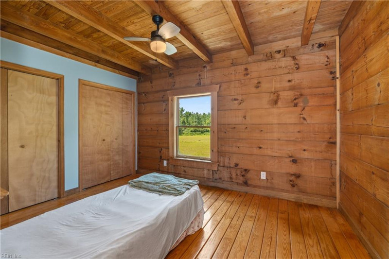 Photo 6 of 44 residential for sale in Currituck County virginia