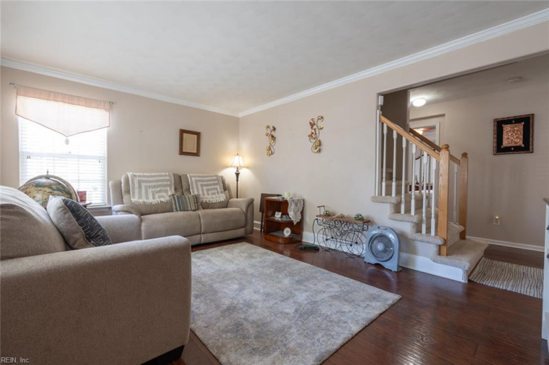 Photo 6 of 29 residential for sale in Chesapeake virginia