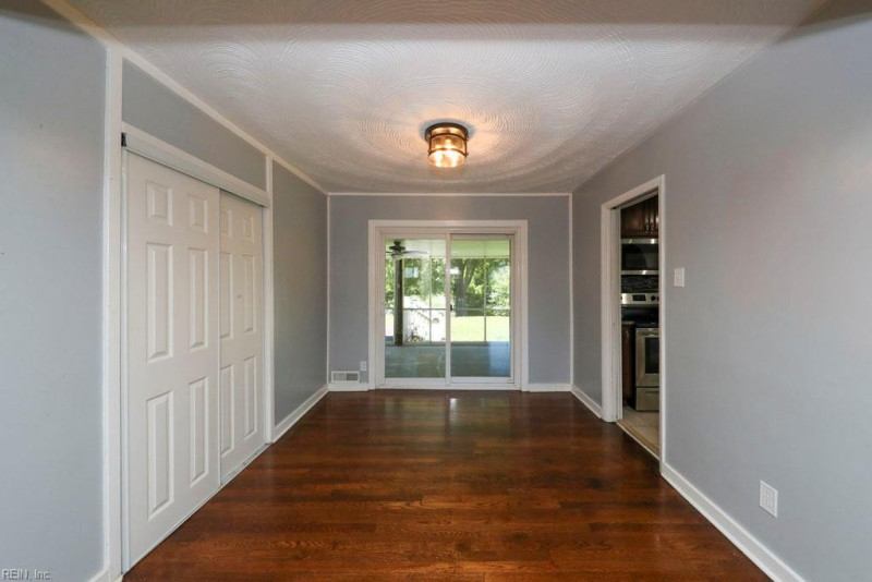 Photo 12 of 34 residential for sale in Norfolk virginia Photo 12 of 34 residential for sale in Norfolk virginia