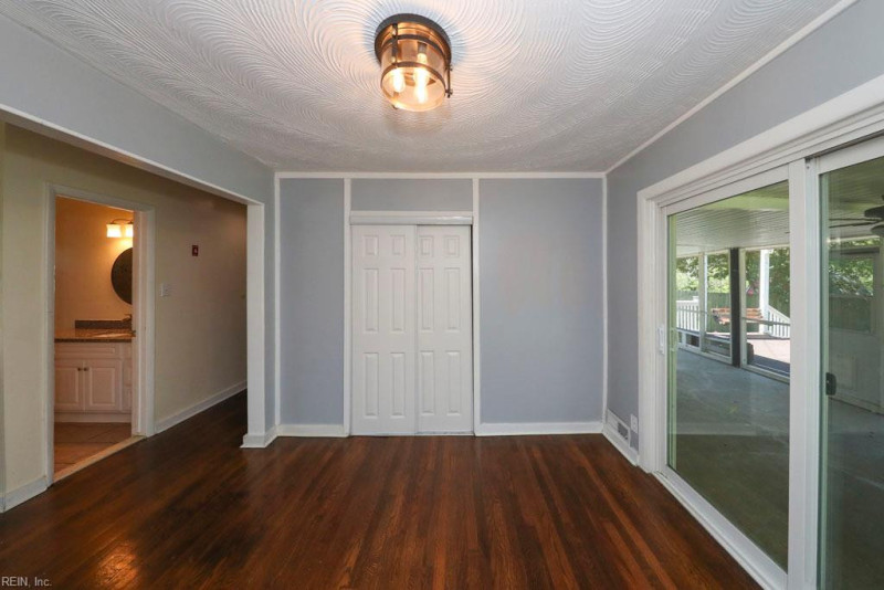 Photo 13 of 34 residential for sale in Norfolk virginia Photo 13 of 34 residential for sale in Norfolk virginia