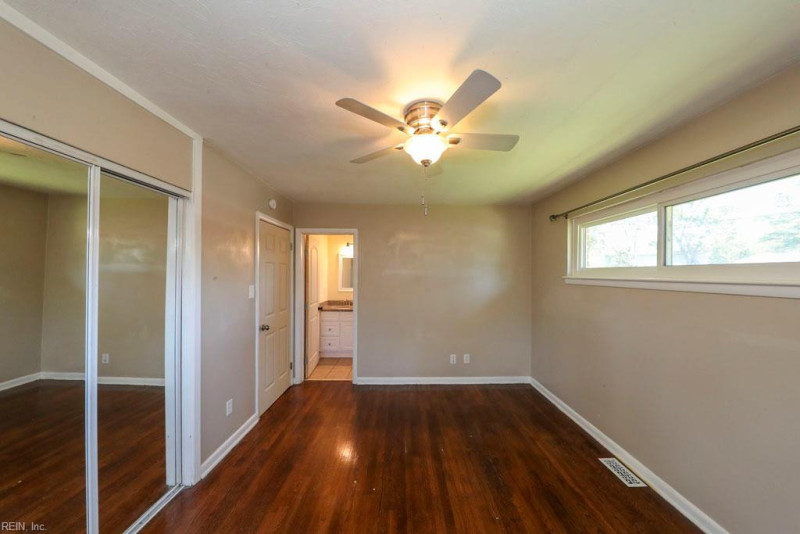 Photo 16 of 34 residential for sale in Norfolk virginia Photo 16 of 34 residential for sale in Norfolk virginia