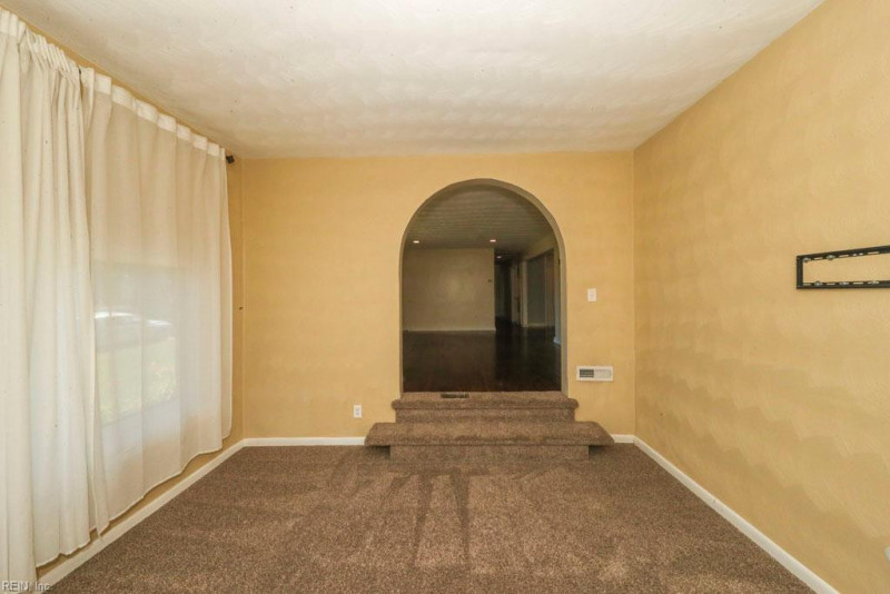 Photo 7 of 34 residential for sale in Norfolk virginia Photo 7 of 34 residential for sale in Norfolk virginia