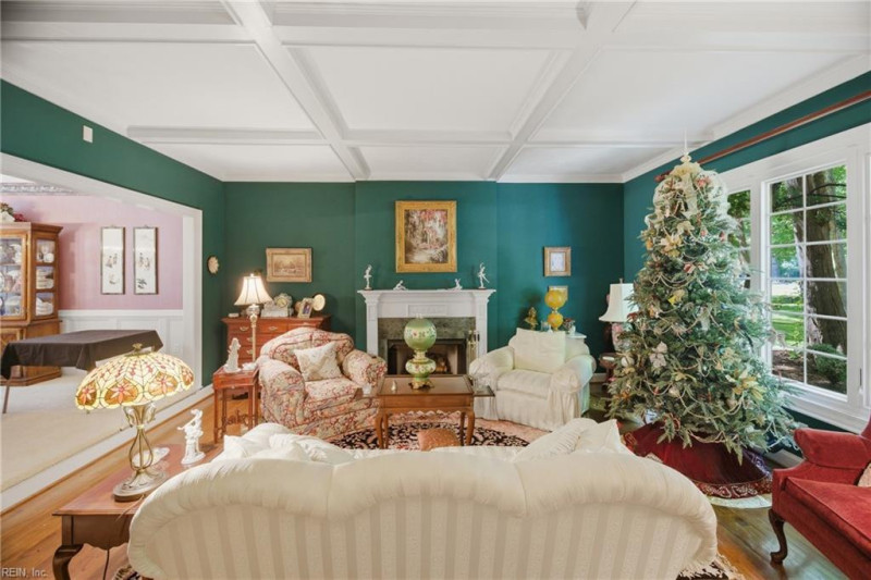Photo 24 of 49 residential for sale in Chesapeake virginia
