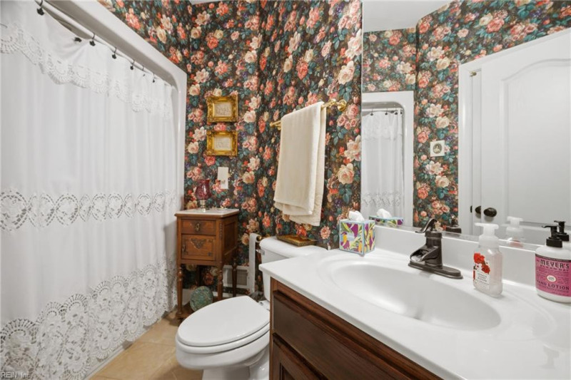 Photo 43 of 49 residential for sale in Chesapeake virginia