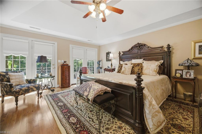 Photo 9 of 49 residential for sale in Chesapeake virginia