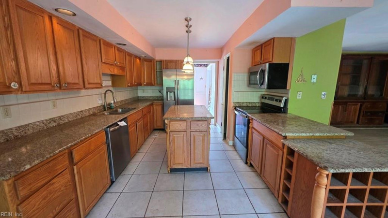 Photo 10 of 28 residential for sale in Virginia Beach virginia
