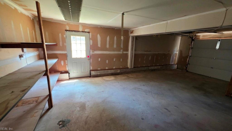 Photo 11 of 28 residential for sale in Virginia Beach virginia