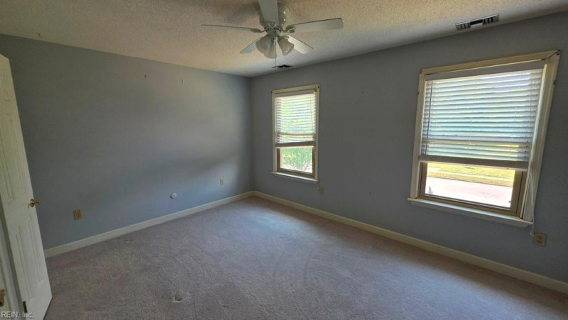Photo 15 of 28 residential for sale in Virginia Beach virginia