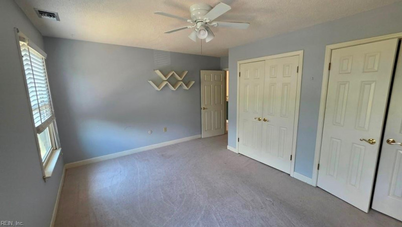 Photo 16 of 28 residential for sale in Virginia Beach virginia