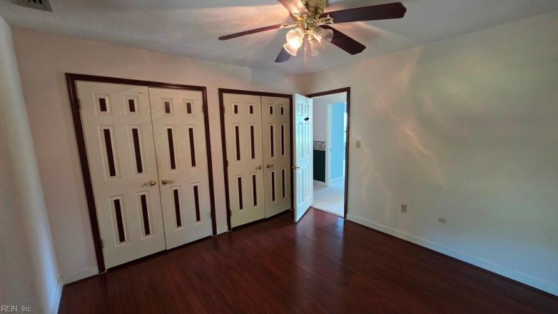 Photo 18 of 28 residential for sale in Virginia Beach virginia