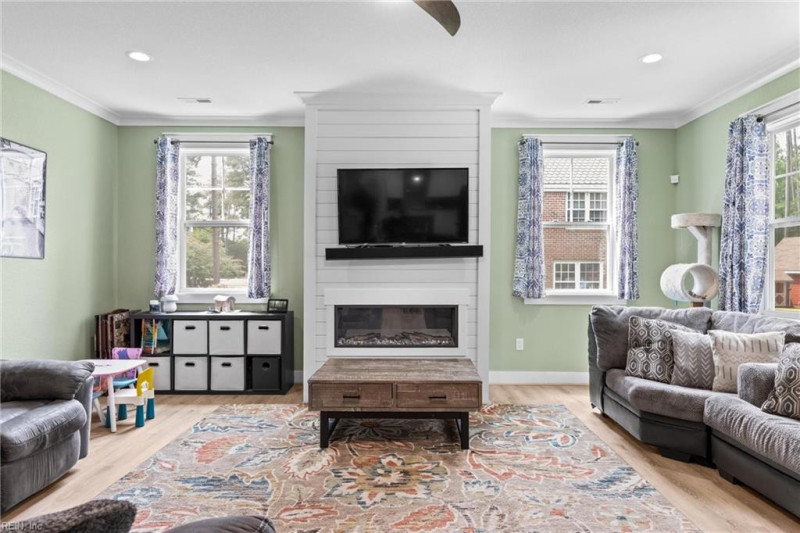 Photo 5 of 37 residential for sale in Chesapeake virginia Photo 5 of 37 residential for sale in Chesapeake virginia