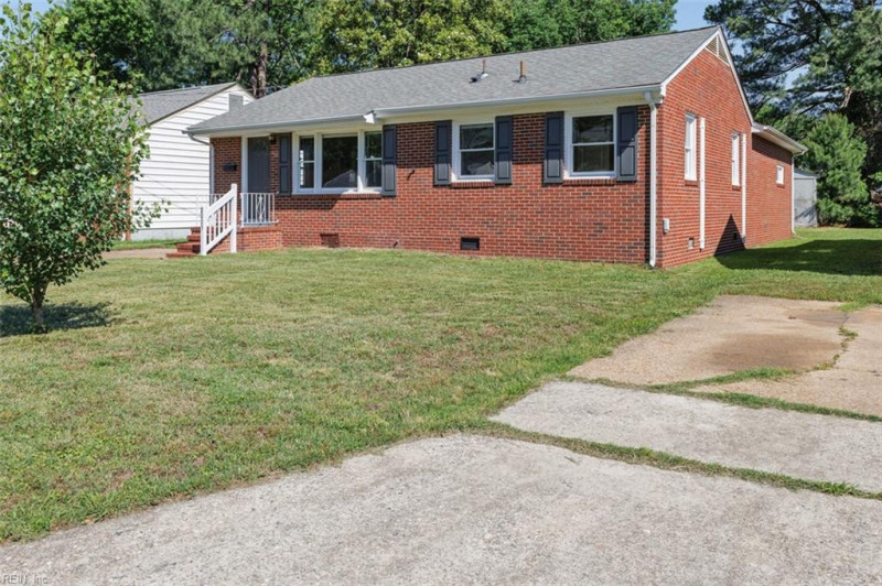 Photo 23 of 27 residential for sale in Hampton virginia