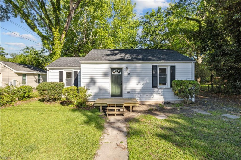 Photo 1 of 25 residential for sale in Portsmouth virginia Photo 1 of 25 residential for sale in Portsmouth virginia