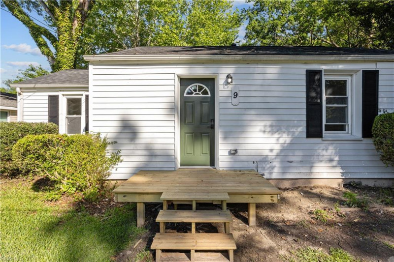 Photo 26 of 27 residential for sale in Portsmouth virginia