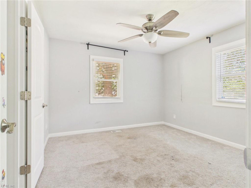 Photo 20 of 25 residential for sale in Virginia Beach virginia
