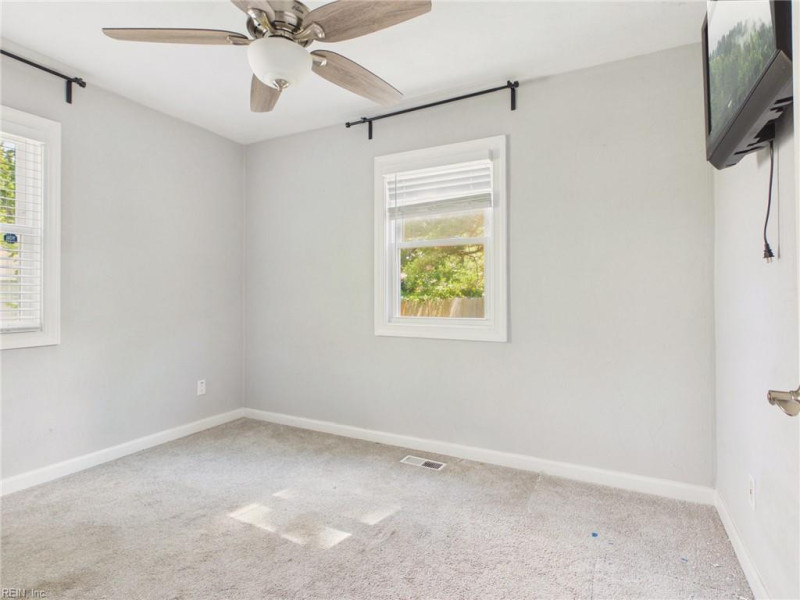 Photo 21 of 25 residential for sale in Virginia Beach virginia
