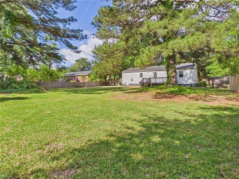 Photo 7 of 25 residential for sale in Virginia Beach virginia
