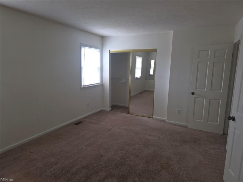 Photo 15 of 16 residential for sale in Virginia Beach virginia