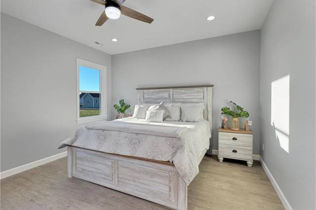Primary Bedroom (fixtures, finishes and upgrades may vary from build to build)