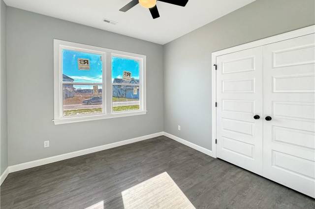 Bedroom 3 (fixtures, finishes and upgrades may vary from build to build)