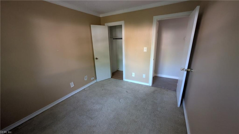 Photo 5 of 7 residential for sale in Virginia Beach virginia