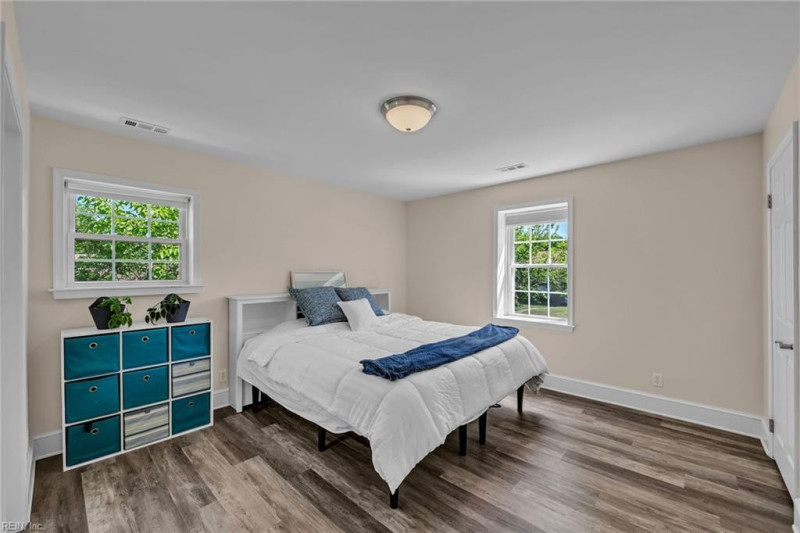 Photo 19 of 37 residential for sale in Virginia Beach virginia