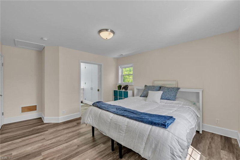 Photo 20 of 37 residential for sale in Virginia Beach virginia