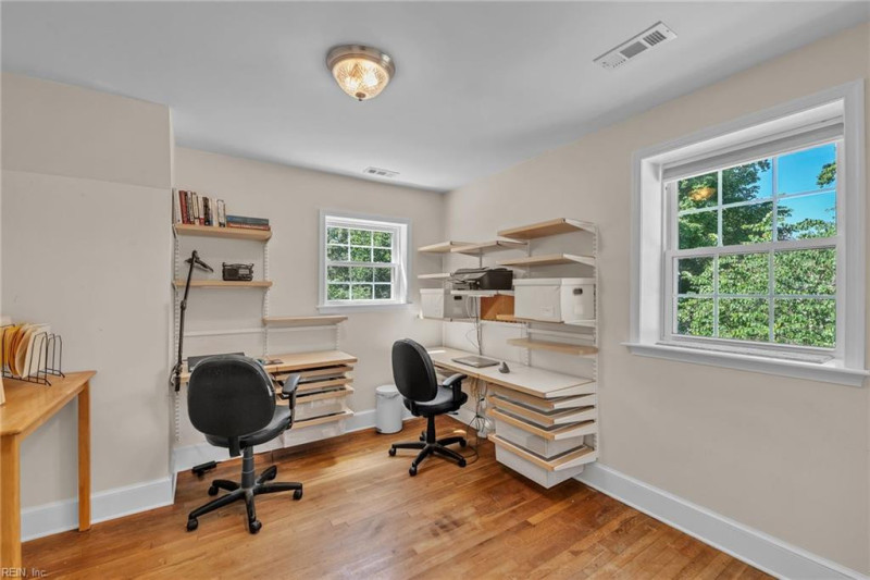 Photo 25 of 37 residential for sale in Virginia Beach virginia
