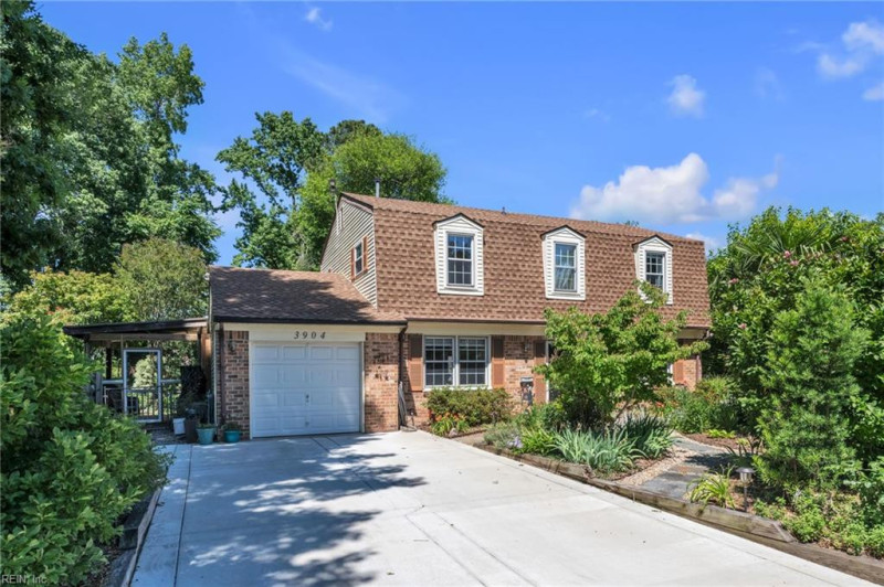 Photo 3 of 37 residential for sale in Virginia Beach virginia