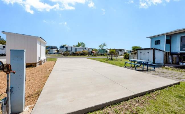 3665 Sandpiper Road, Virginia Beach, VA 23456