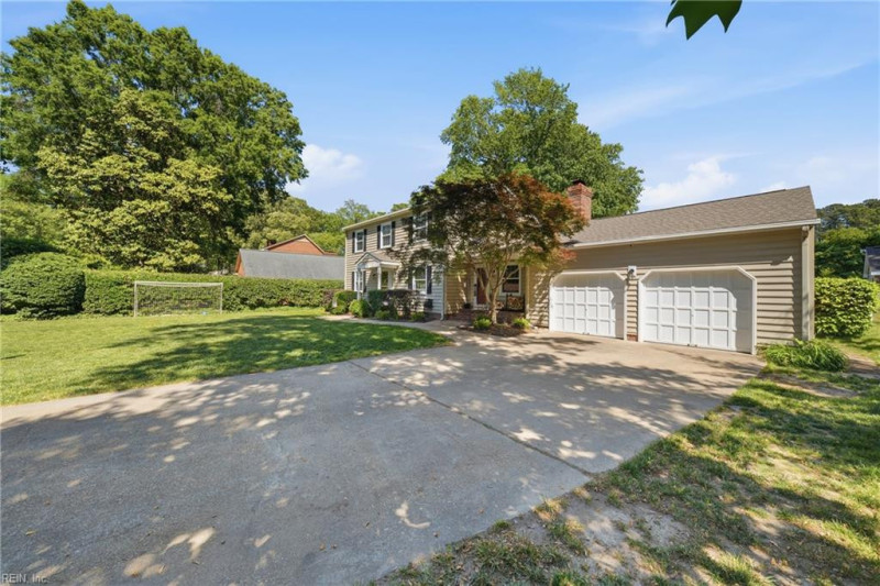 Photo 3 of 49 residential for sale in Newport News virginia