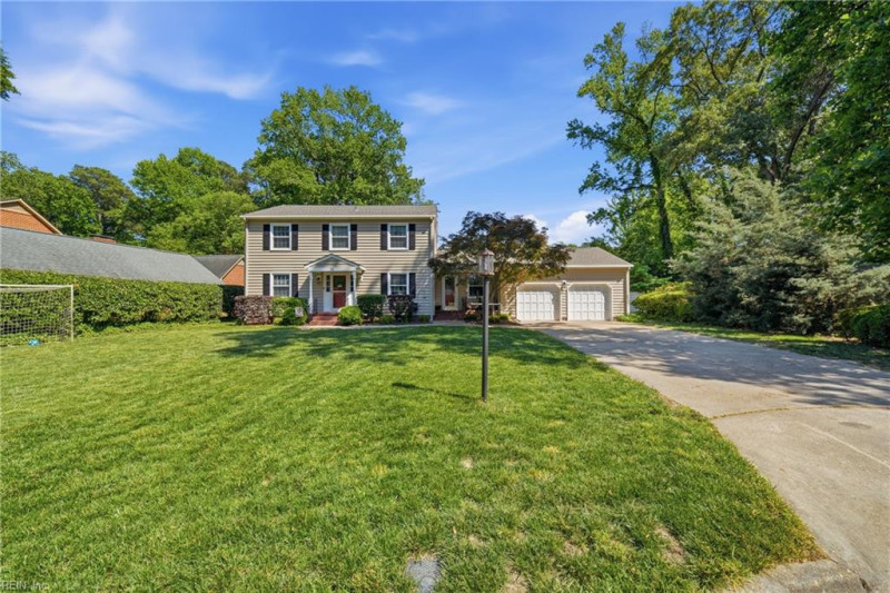 Photo 4 of 49 residential for sale in Newport News virginia
