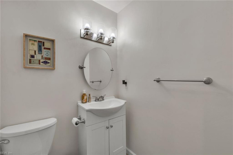 Photo 19 of 34 residential for sale in Chesapeake virginia Photo 19 of 34 residential for sale in Chesapeake virginia
